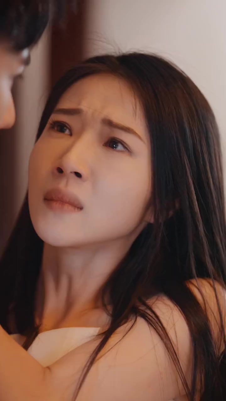 夫人離婚后，瘋批總裁他慌了(全集)