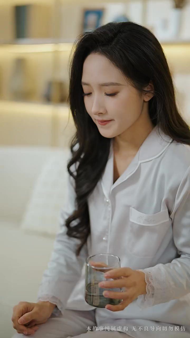 萬(wàn)丈深淵終見底（萬(wàn)丈深淵終見底）(全集)