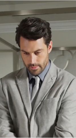 她藏起孕肚離職，禁欲上司急瘋了(全集)