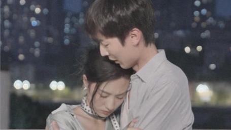 棄婚后，高冷女總裁攀我高枝(全集)