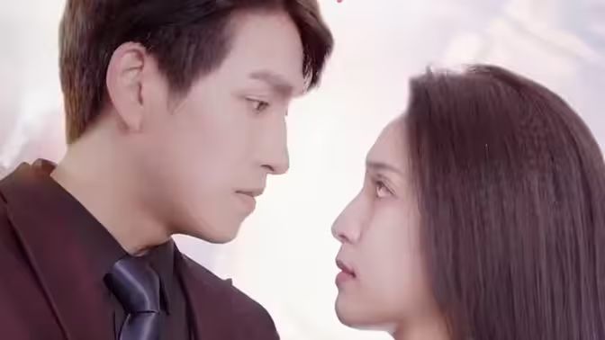 分手后閃婚了男?？偛?全集)