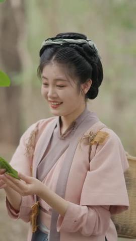 災(zāi)荒年，小農(nóng)女有滿倉(cāng)魚(yú)肉(全集)